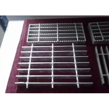 Hot dipped galvanized grating